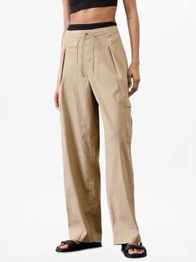 Athleta Paradise Straight Leg Cargo Pant